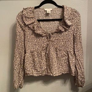 Ruffled leopard print top